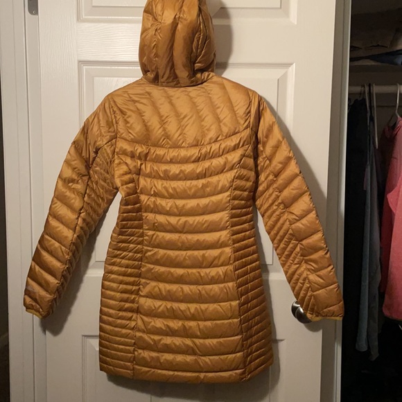 Women’s Eddie Bauer Astoria hooded parka size sm - Picture 3 of 4